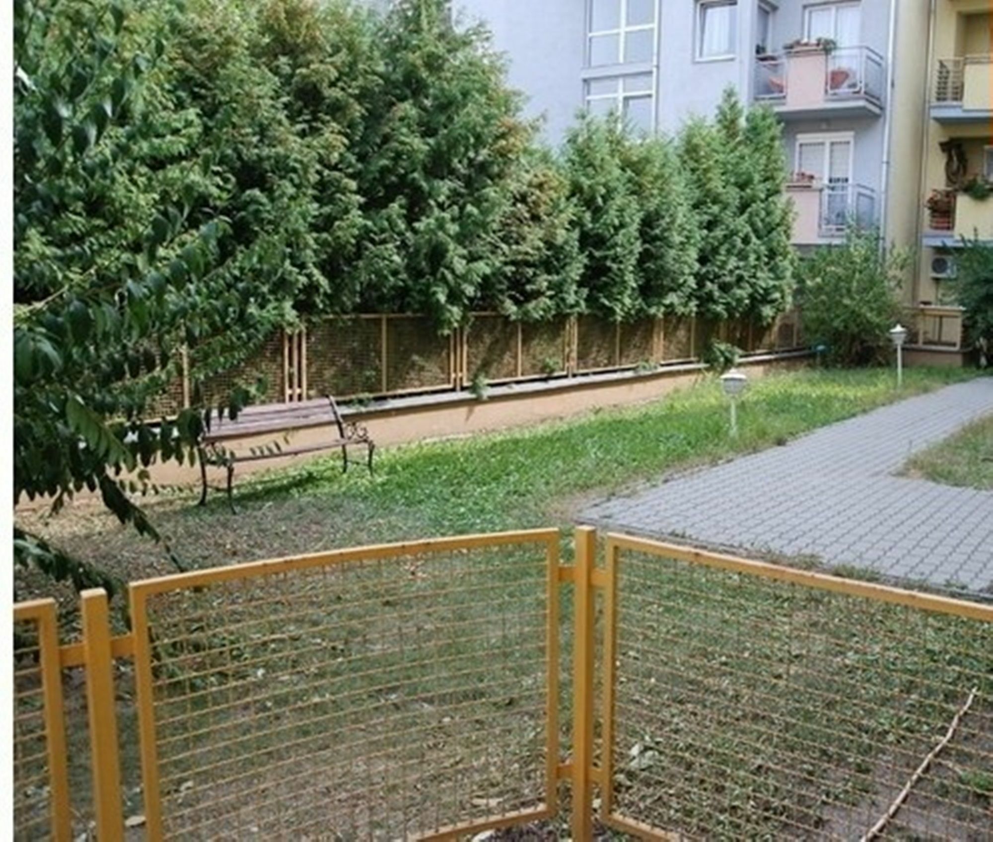 Ujpest Apartament *