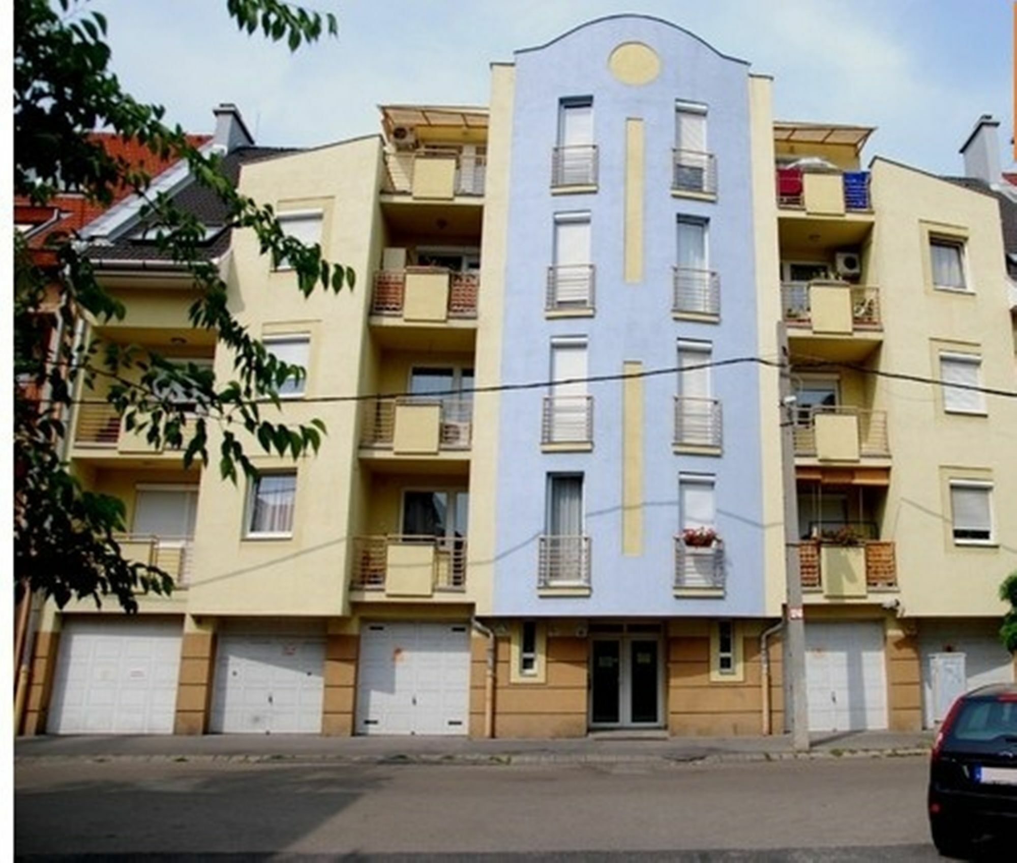 Ujpest * Budapesta